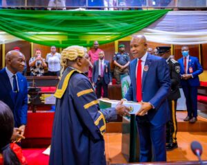 Read more about the article Gov Mbah Presents Record N971bn 2025 Budget to Enugu House of Assembly