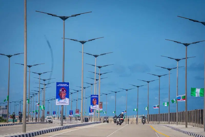 Read more about the article JUST IN: The Federal Government has secured a $747 million loan to finance Phase 1 Section 1 of the Lagos-Calabar Highway.The Ministry of Finance announced yesterday that Deutsche Bank arranged the facility.