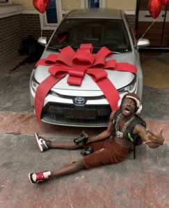 Read more about the article NEW: Carter Efe Overjoyed by E-Money’s Generous Toyota Corolla Gift