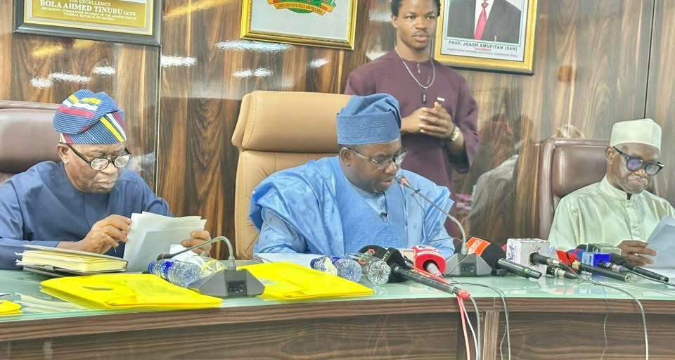 Read more about the article INEC Registers Two New Political Parties: DLA and NDC