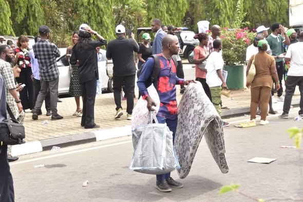 You are currently viewing ICYMI: Protesters Storms National Assembly With Mattress, Pillows