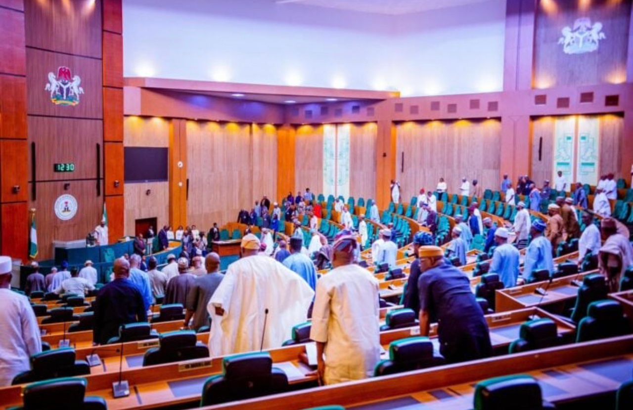 Read more about the article 17 House of Representative Members Defect from ADC to NDC