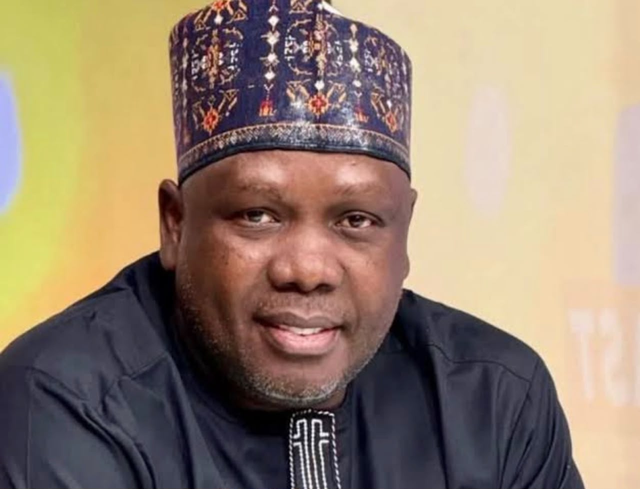 Read more about the article Bwala Challenges Nigerian Youths on Japa with 60000 Naira Salary Comparison