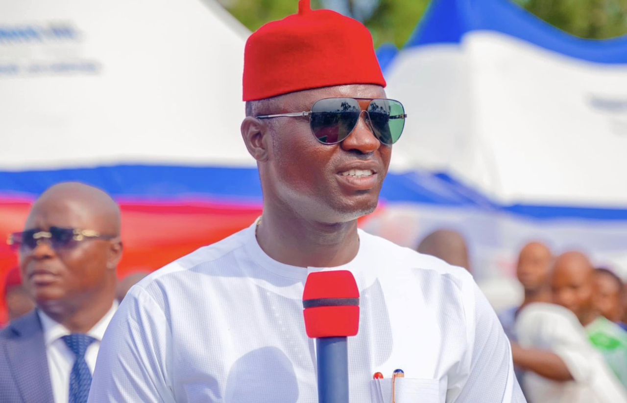 Read more about the article Ebonyi Governor Warns Council Chairmen on 2027 Polls
